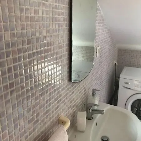 Azur Apartman *